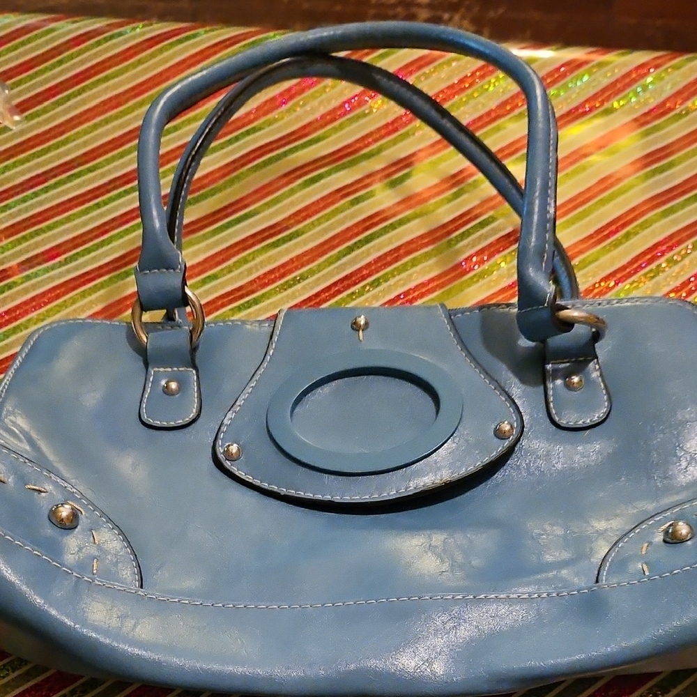 NWOT Vintage Elegant Sky Blue Minicci Shoulder Bag